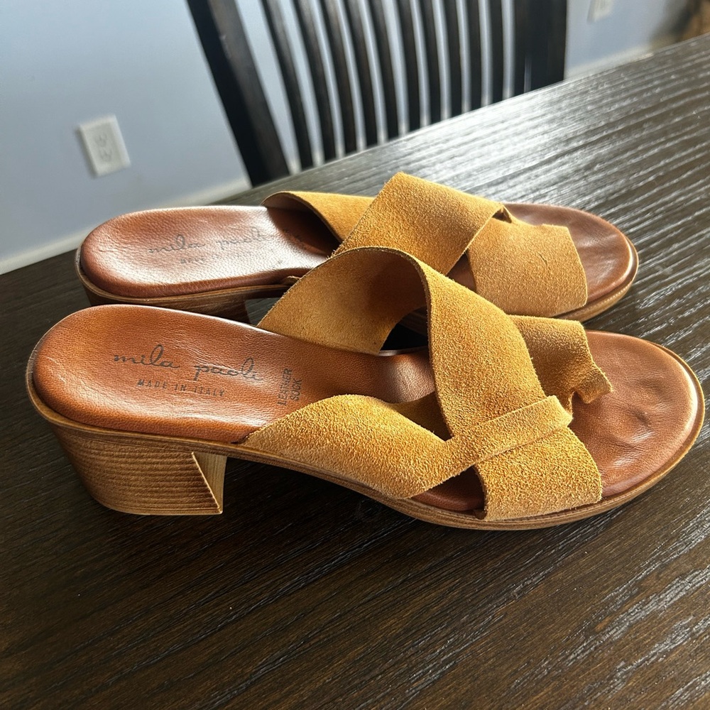 Mila Paoli suede sandals block heel comfy bohemian hippy festive‎